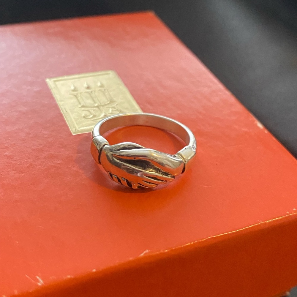 James Avery Friendship Handshake ring size 5